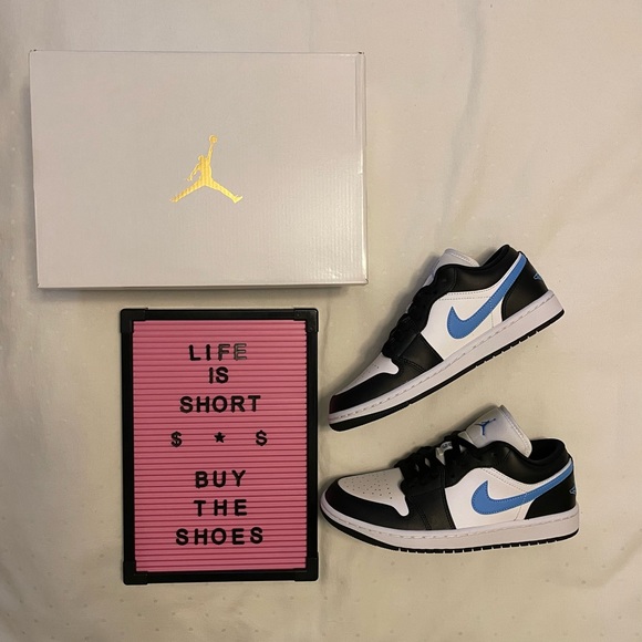 Jordan Shoes - Jordan 1 Low University Blue/Black 🔥